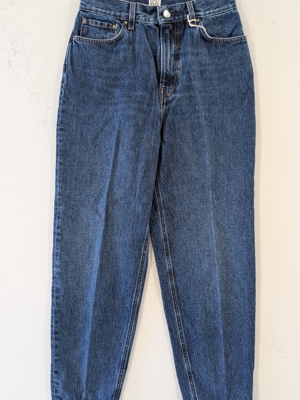 Toteme Women's Tapered Leg Jeans New 27 Dark Blue Pleated Front Crop Italy